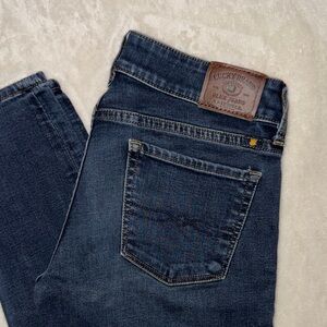 Lucky Brand Women's Dark Blue Straight Leg Jeans
